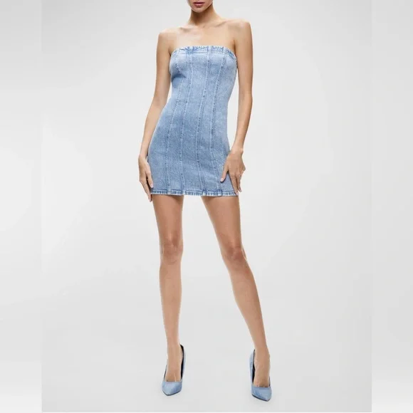 Alice + Olivia Palmer Denim Dress - Picture 3 of 9